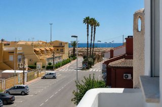 Casa adosada en venta en Playa de los Locos en Torrevieja