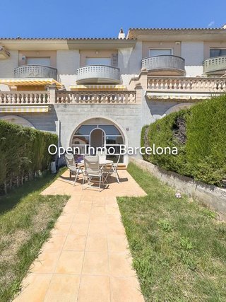 Chalet en venta en Sant Pere de Ribes Centro en Sant Pere de Ribes