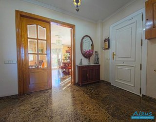 Chalet en venta en Altamira - Canaletes en Cerdanyola del Vallès