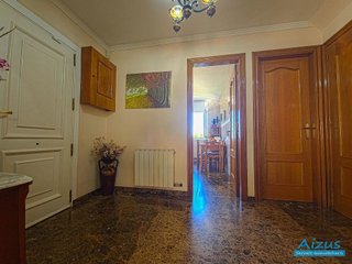 Chalet en venta en Altamira - Canaletes en Cerdanyola del Vallès