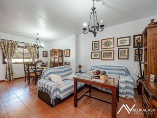 Casa adosada en venta en Pizarra
