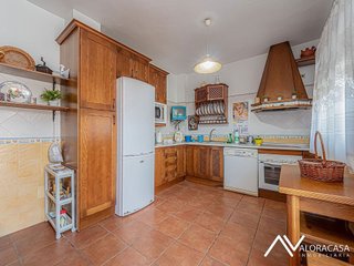 Casa adosada en venta en Pizarra