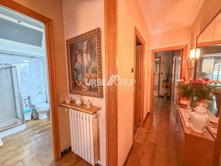 Casa en venta en Ca n'Aurell en Terrassa