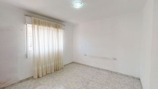 Piso en venta en Los Ángeles en Alicante