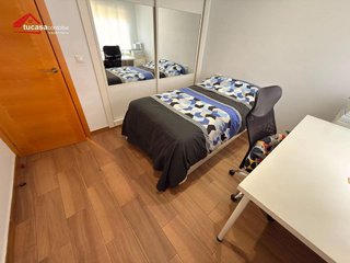 Piso en venta en Santa Rosa - Valdeolleros en Córdoba