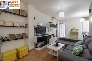 Ático en venta en Zona Ayuntamiento en Alhendín