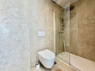 Casa adosada en venta en Los Naranjos - Las Brisas en Marbella