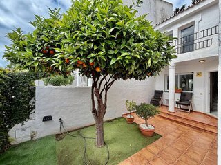 Casa adosada en venta en Los Naranjos - Las Brisas en Marbella