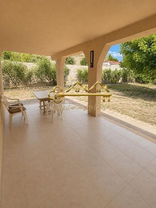 Chalet en venta en Ontinyent