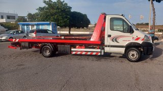 TRANSPORTE COCHES GRÚA