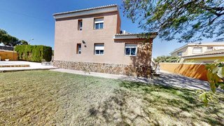 Chalet en venta en El Carme-Sant Agustí-Bonavista en Eliana (l´)