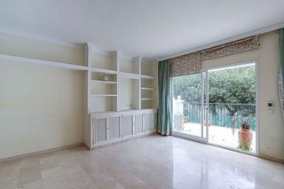 Casa adosada en venta en La Quinta en Benahavís