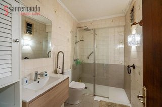 Piso en venta en Puerto Chico en Santander