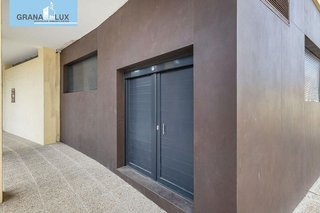 Piso en venta en Bola de Oro - Serrallo en Granada