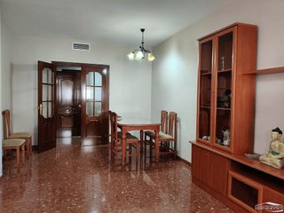 Piso en venta en Lucena