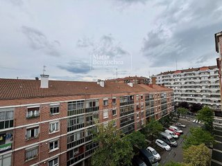 Piso en venta en Coronación en Vitoria-Gasteiz