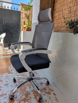 Silla de oficina ergonómica