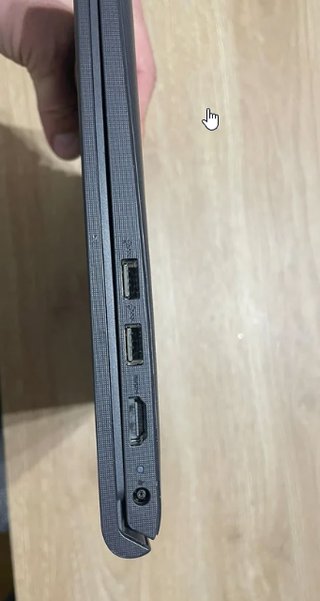 Dell Vostro 3520 i7