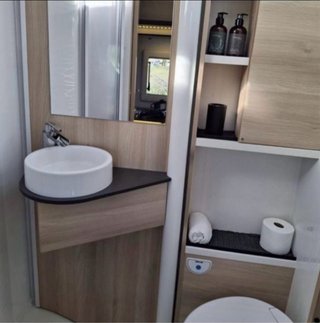 Autocaravana itineo rápido c-660