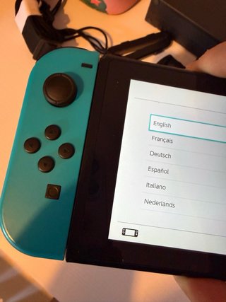 Nintendo Switch + Accessori + Custodia + Valigetta