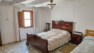 Casa en venta en Oliete
