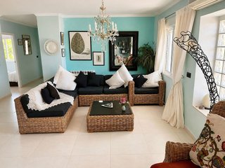 Chalet en venta en San Agustín en Alicante