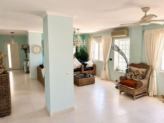 Chalet en venta en San Agustín en Alicante