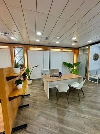 Oficina en alquiler en Los Cristianos - Playa de las Américas en Arona