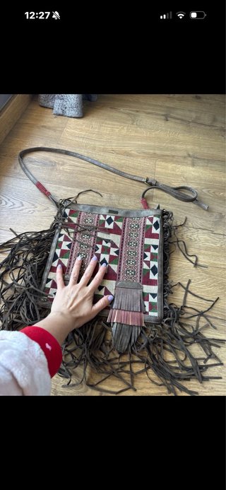 Bolso de flecos étnico