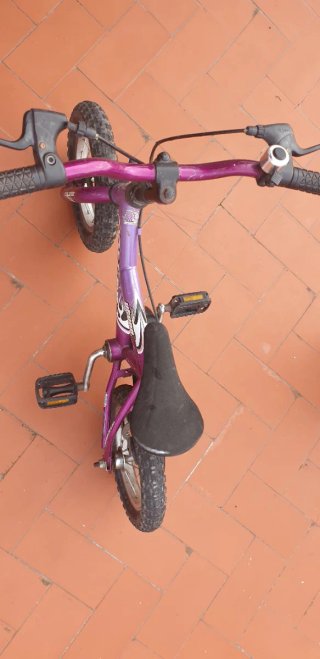 Bicicleta infantil SCOULER 120 morada