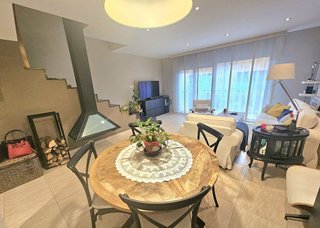 Casa en venta en Estadi-Horta Vermella-Santa Anna en Vic