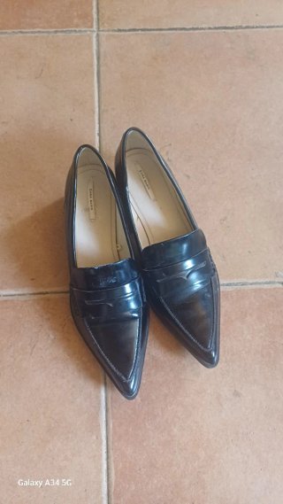 Zapatos Zara Mocasines Flecos Marrón Negro