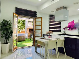 Casa adosada en venta en Sebastiá Juan Arbó-Sant Cristofol en Amposta
