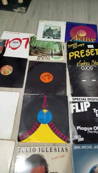 Lote de vinilos: Compilaciones y más