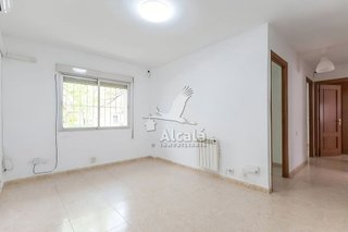 Piso en venta en Reyes Católicos en Alcalá de Henares