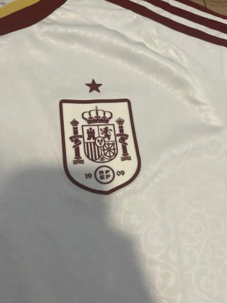 Camiseta España Talla M Adidas Mundial 2026