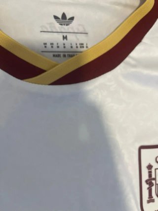 Camiseta España Talla M Adidas Mundial 2026