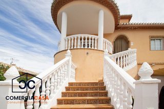 Chalet en venta en Urbanizaciones en Alhendín
