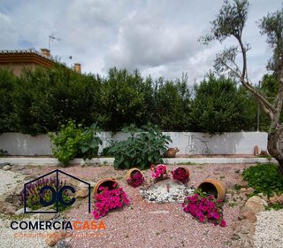 Chalet en venta en Urbanizaciones en Alhendín