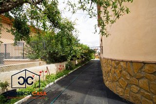 Chalet en venta en Urbanizaciones en Alhendín