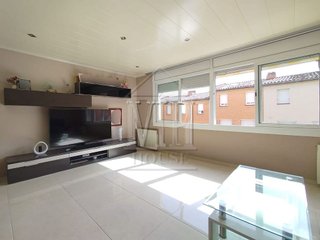 Casa adosada en venta en Bufalà en Badalona