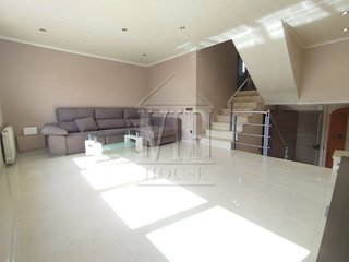 Casa adosada en venta en Bufalà en Badalona