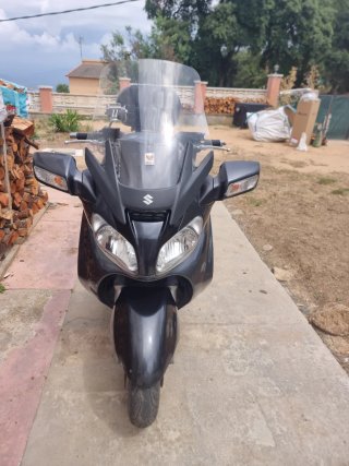 Suzuki Burgman Executive 650