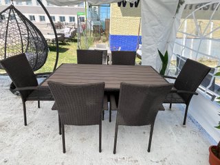 OFERTA!! Nueva mesa con 6 sillas de exterior!!