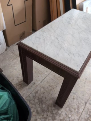 Mesa auxiliar madera y mármol