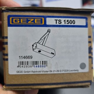 Cierrapuertas TS1500 Geze Plata