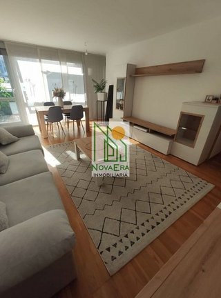 Piso en venta en Zona de Plaza de Barcelos en Pontevedra