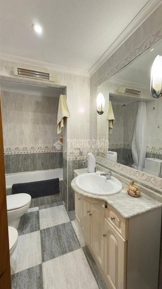 Piso en venta en Paus - Poligono San Blas en Alicante
