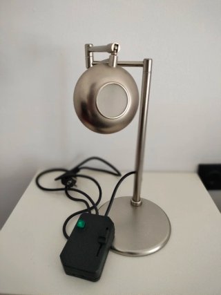 Lámpara Escritorio Articulada con Regulador