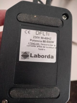 Lámpara Escritorio Articulada con Regulador